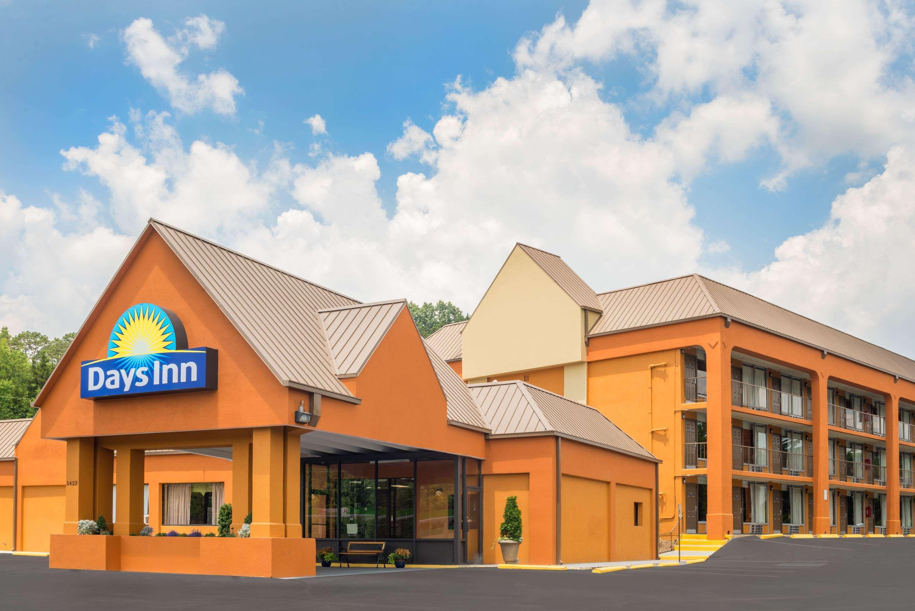 Days Inn By Wyndham Knoxville East Exterior foto